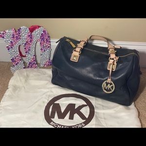 MICHAEL KORS shoulder bag